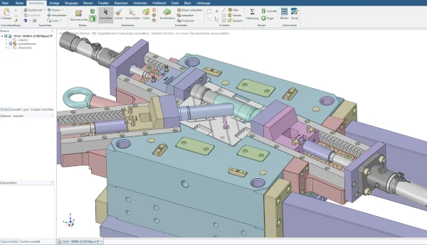 CAD-Konstruktion am Arbeitsplatz in der Bauteilentwicklung